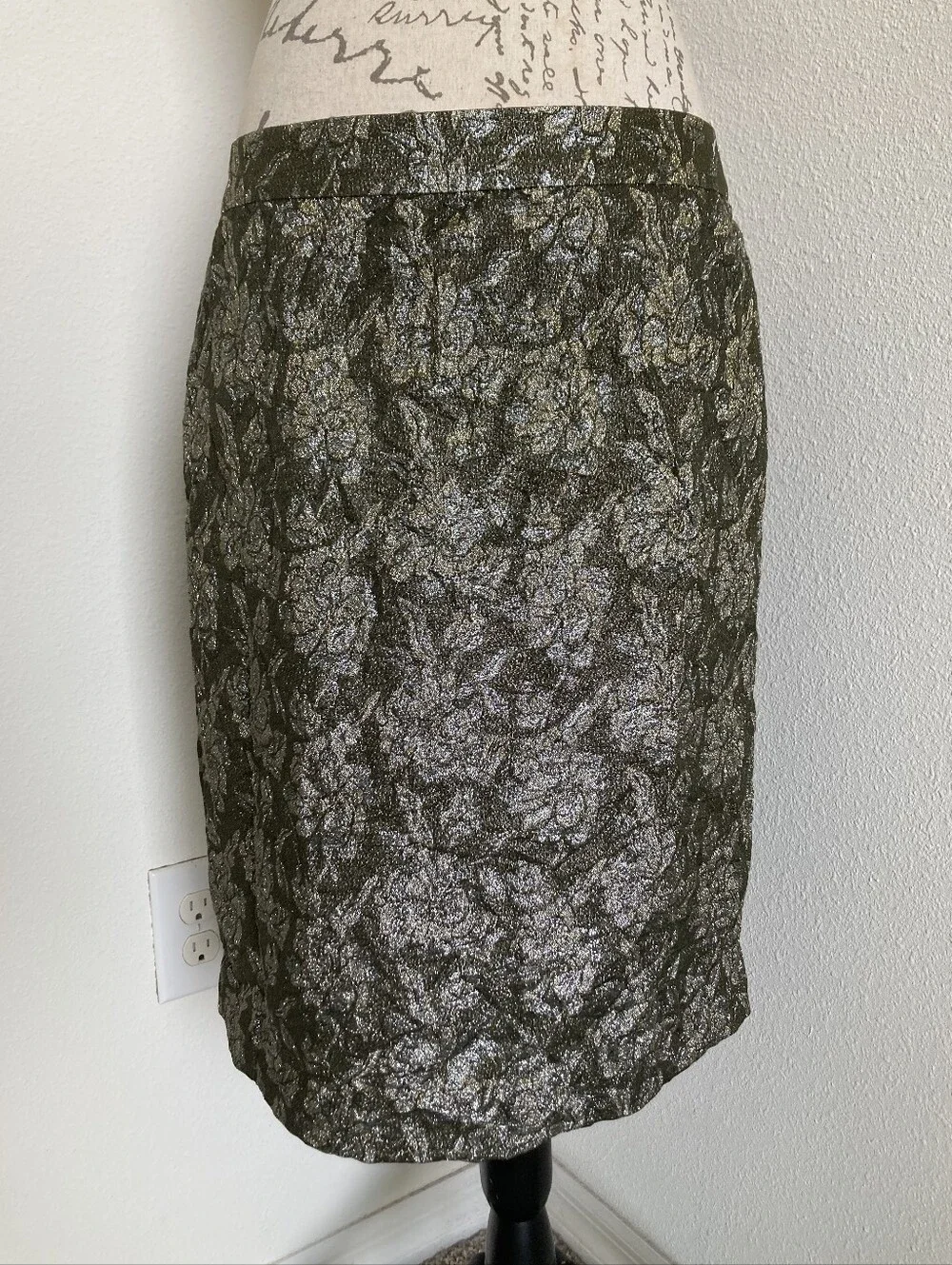 J.Crew Collection Metallic Floral Jacquard Pencil Skirt size 10 Cocktail Party